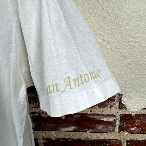 Vintage Grits Shirt Size Medium White Single Stitch Southern Girls Love To Beach - Picture 7 of 11